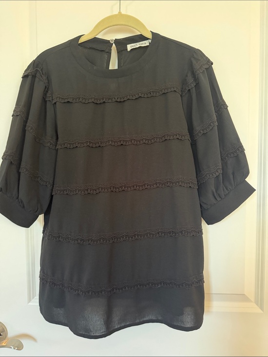 Grace Karin Tops - Grace Karin Black Lace-Trim Tiered Puff Sleeve Blouse